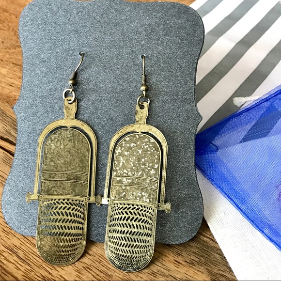 Brass Microphone Mic Earrings Retro 80's 90's - Picture 4 of 4